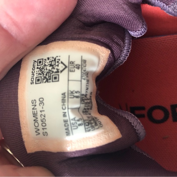 Women’s Saucony Mad River Trail Running Shoes - Picture 2 of 4